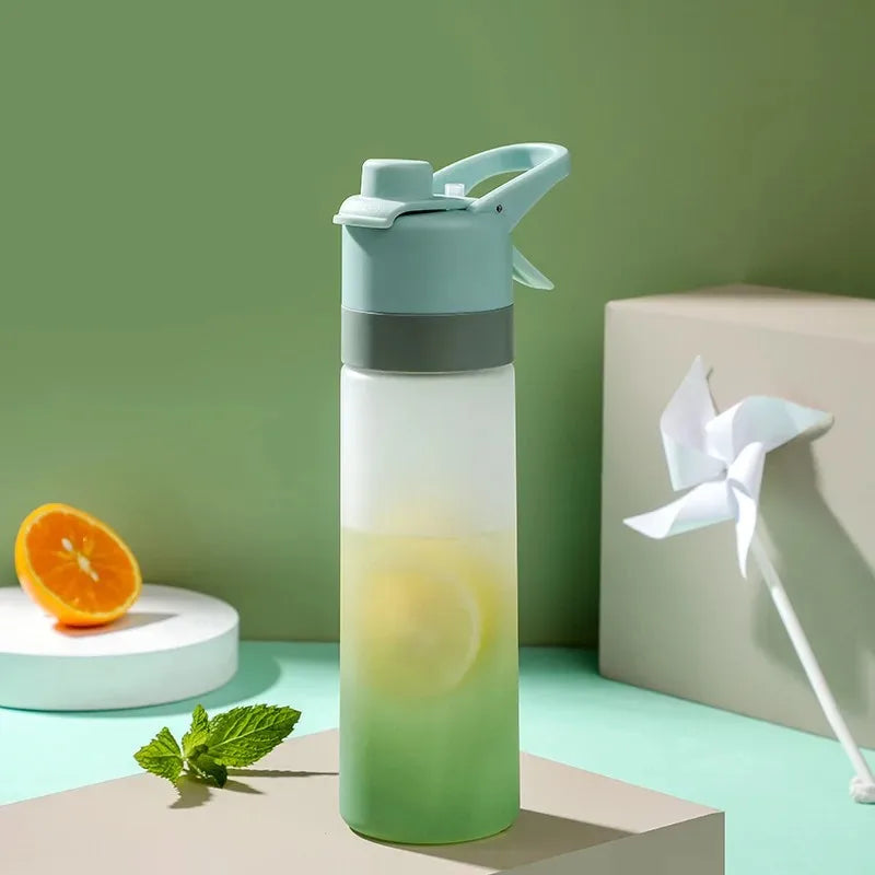 700ml Spray Water Bottle PortableOutdoorSportsGym Fitness Drinking Leakproof Lightweight ReusableTravel Hiking Cycling Drinkware