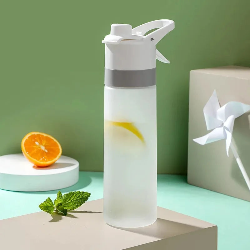 700ml Spray Water Bottle PortableOutdoorSportsGym Fitness Drinking Leakproof Lightweight ReusableTravel Hiking Cycling Drinkware